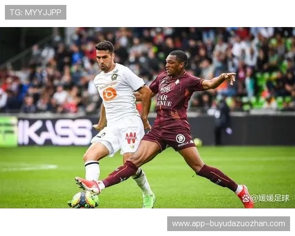 巴黎圣日耳曼被洛里昂逼平 两连胜势头遭终结 巴黎圣日耳曼被洛里昂逼平 两连胜势头遭终结