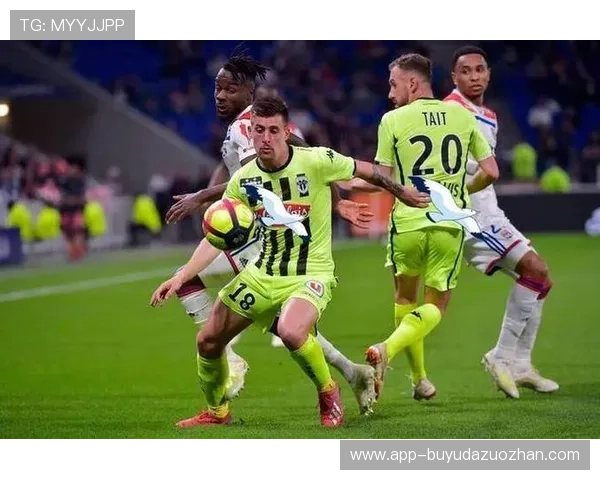 斯特拉斯堡主场迎战里尔,主队主场强势对阵历史占优客队 斯特拉斯堡主场迎战里尔,主队主场强势对阵历史占优客队